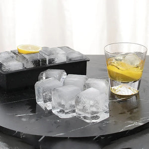 Silicone Ice Cube Tray with Lid – 4, 6 & 8 Grid Ice Maker