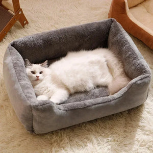 Cozy Pet Bed for Cats & Dogs – Soft Winter Cushion