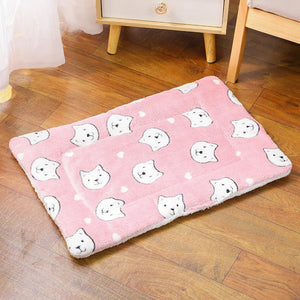 SEO Optimized Short Title:  Warm Plush Cat & Dog Bed – Soft Cozy Winter Pet Cushion for Cats & Puppies