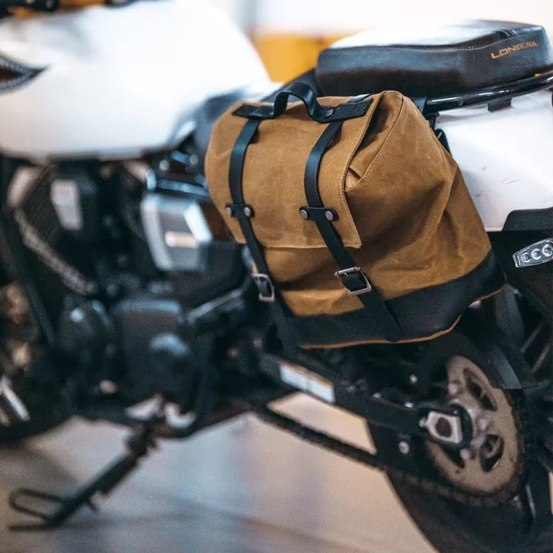 Retro Motorcycle Saddle Bag – Waterproof Vintage Side Bag
