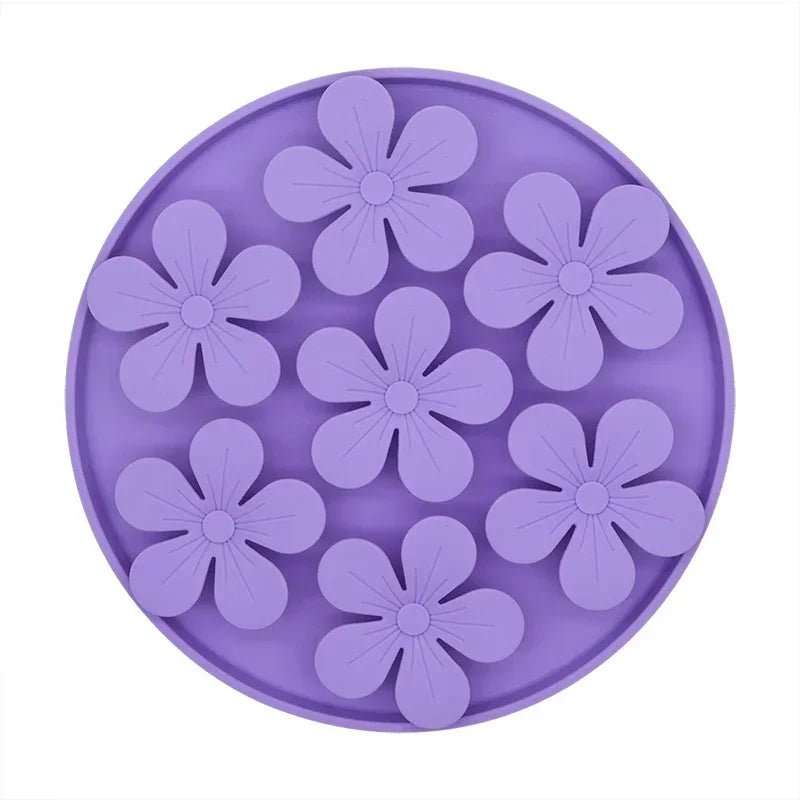 Suction Cup Silicone Pet Feeding Mat – Slow Feeder Bowl for Dogs & Cats